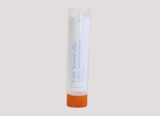 D40mm Custom Cosmetic Lotion Tube với Flip Cap và lỗ hình sao cho bao bì thân thiện với môi trường