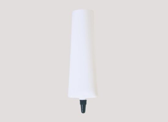 30mm đường kính ống thẩm mỹ nhựa với dung lượng 30-60ml và vòi dài cho bao bì kem chống nắng